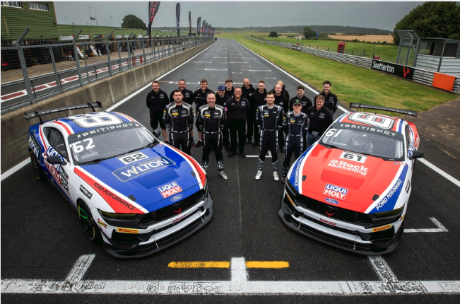Academy Motorsport GT4
